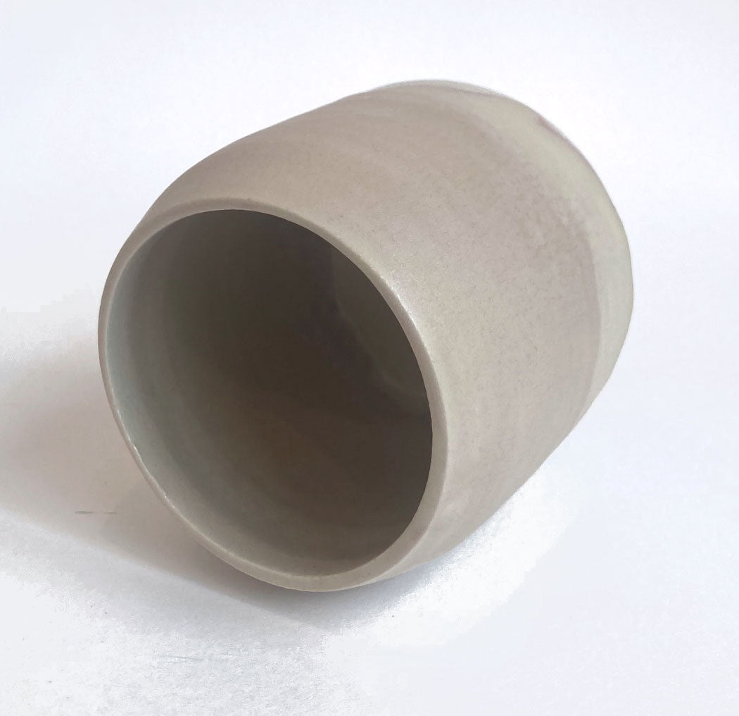 Cremefarvet vase