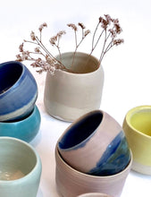 Indlæs billede til gallerivisning Cremefarvet vase