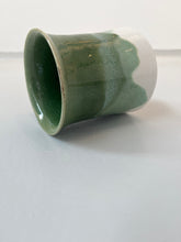 Indlæs billede til gallerivisning Nålegrøn vase