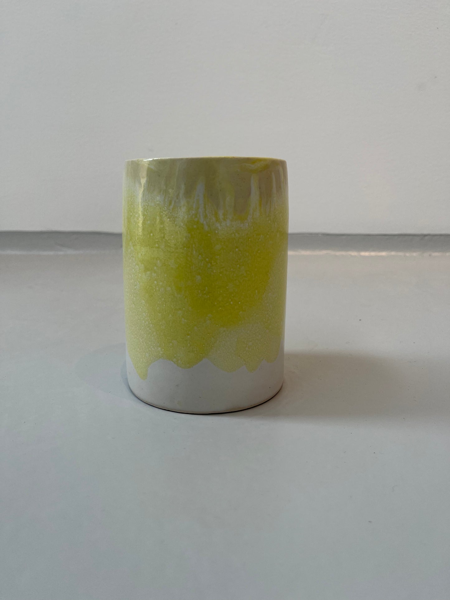 Sommerlig gul vase