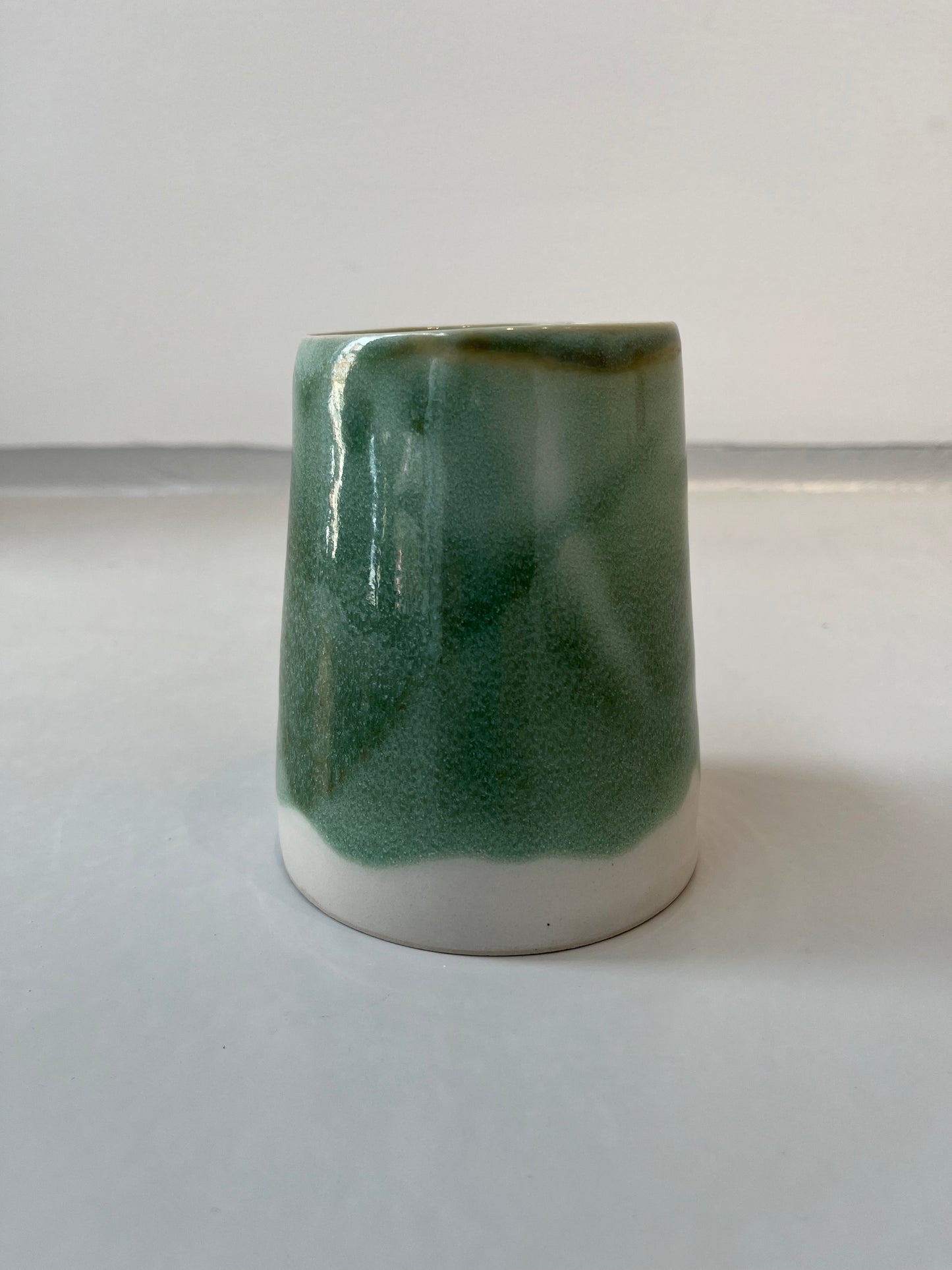 Nålegrøn vase