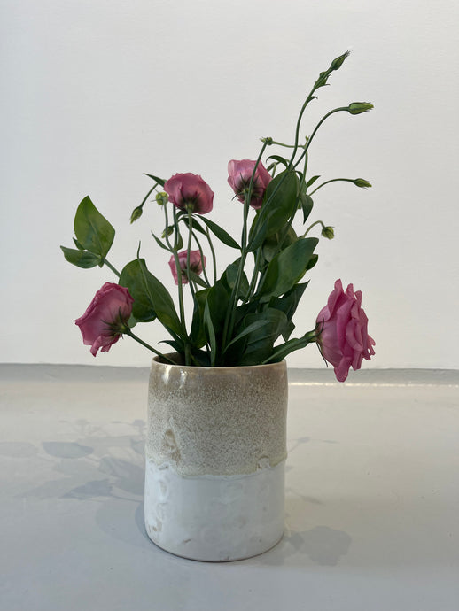 Cremefarvet vase